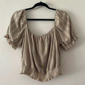 H&M puff-sleeve crop top